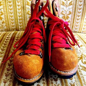 Vintage Suede Classic Hiking Boots